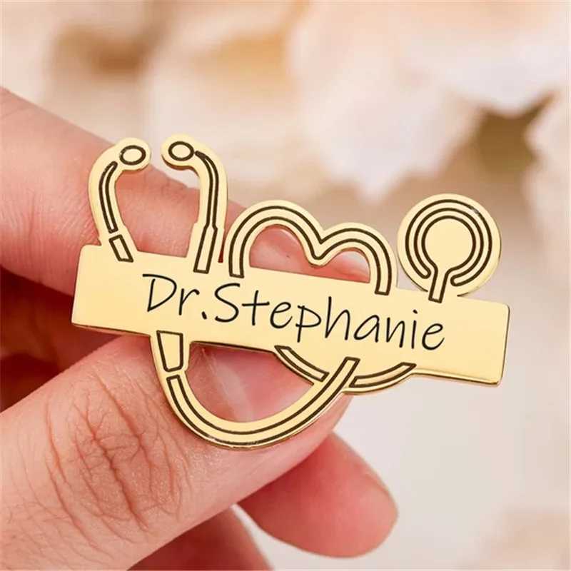 Customized Engraved Your Name Personalized Lapel Pin Brooch For Doctor Stainless Steel Custom Professional Brooch Pins JeweX240914