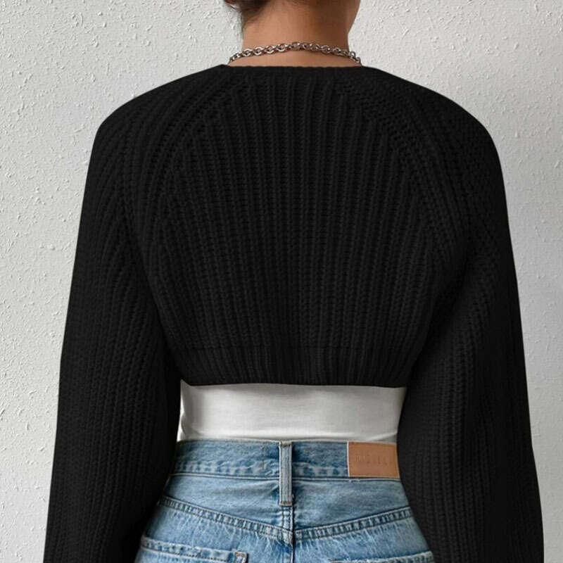 New minimalist and versatile long sleeved loose knit sweater for women wearing outside