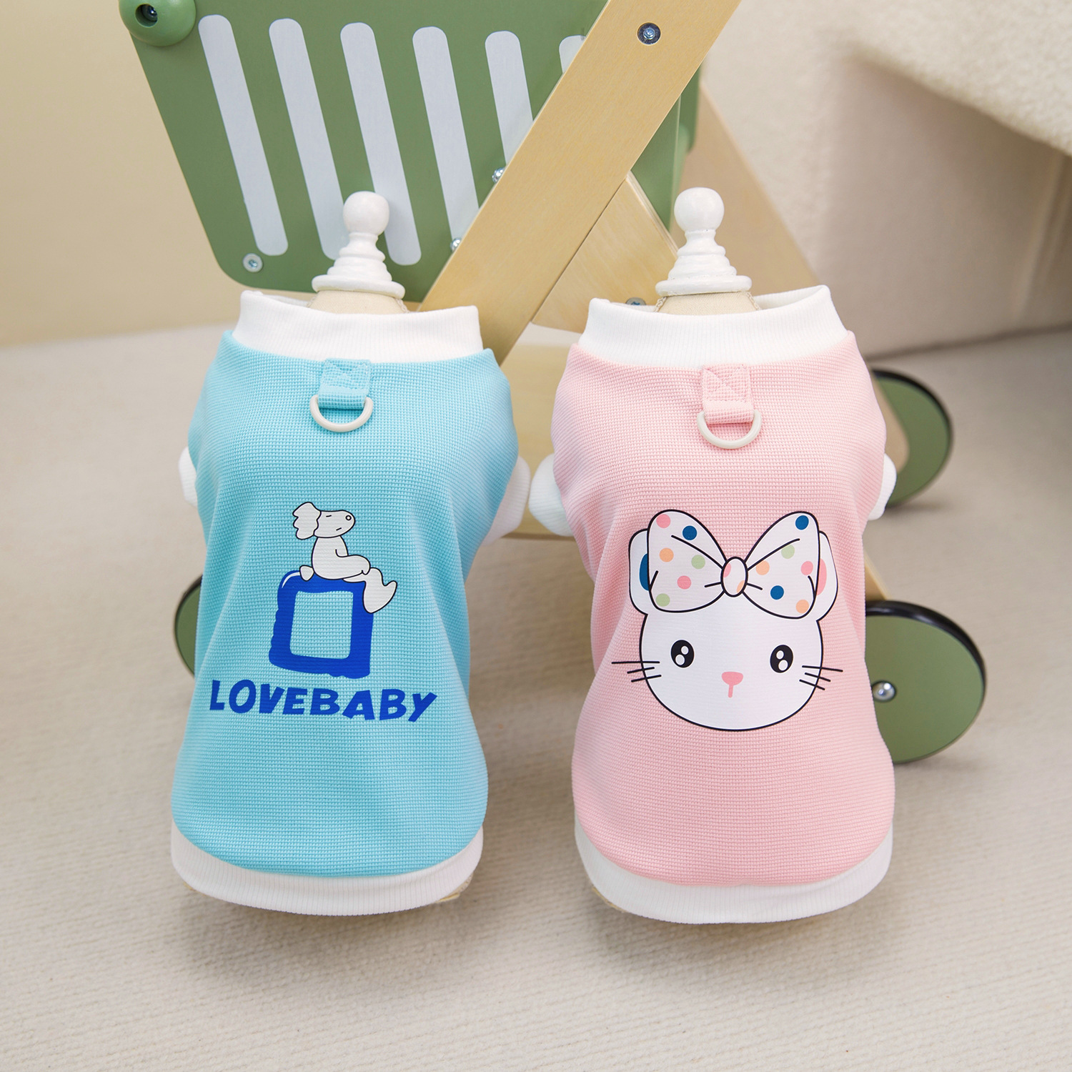 Autumn Custom Label Pet Cute Pattern Hot Stamping Dog Vest Teddy Breathable Clothes