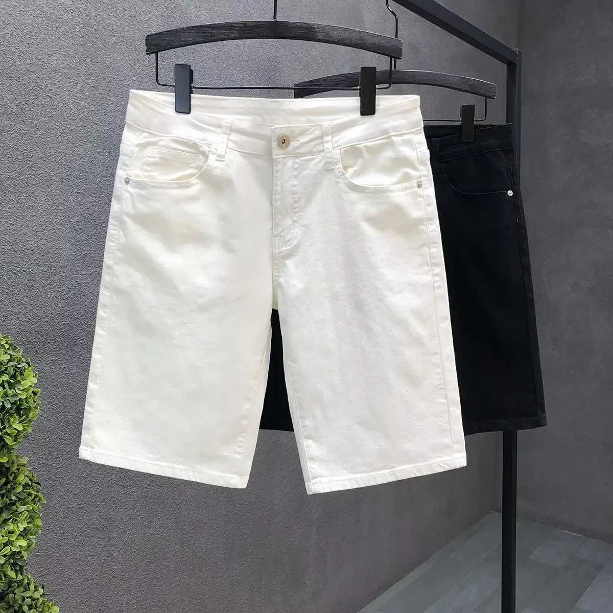 Stylish Denim Shorts For Young Men Summer Thin Style 2024 New Arrival White Five-point Jeans Youth Fashion EssentialX240914