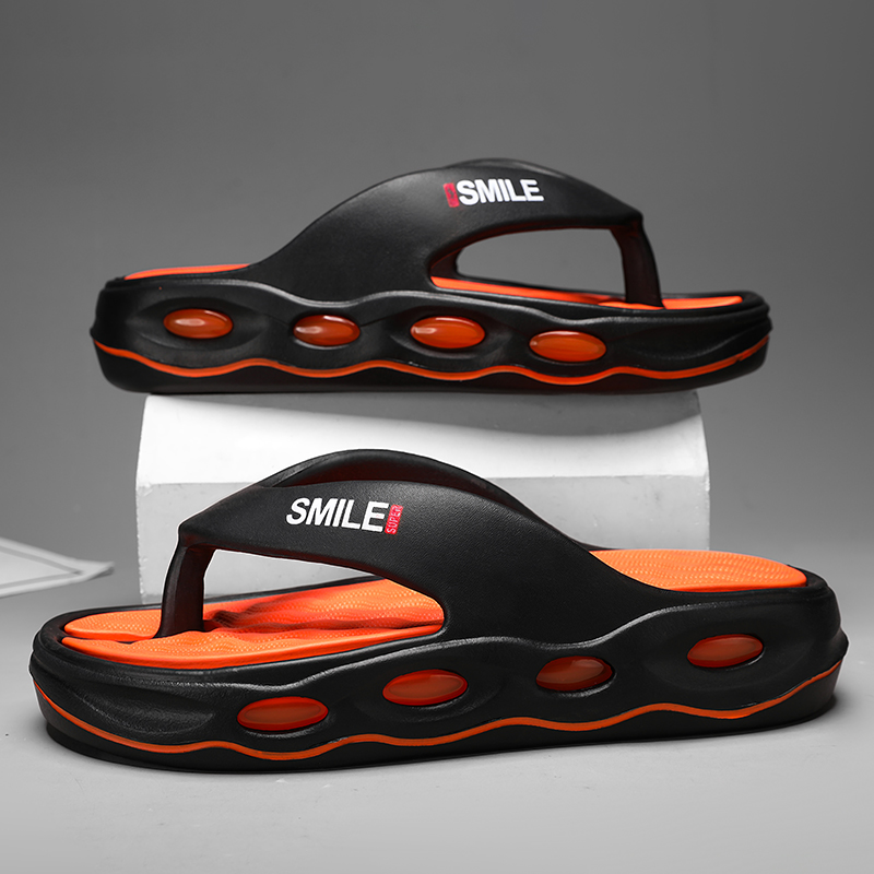 High Quality Men's Slippers Flip Flops Outdoor Beach Sandals Comfortable Soft Sole Slides Men Non-slip Home Slippers Flip Flops