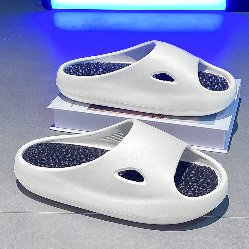 2024 New Men Massage Slippers Comfortable Slides Indoor Outdoor Sandals Beach Casual Shoes Non-slip Soft Sole Men's Slippers
