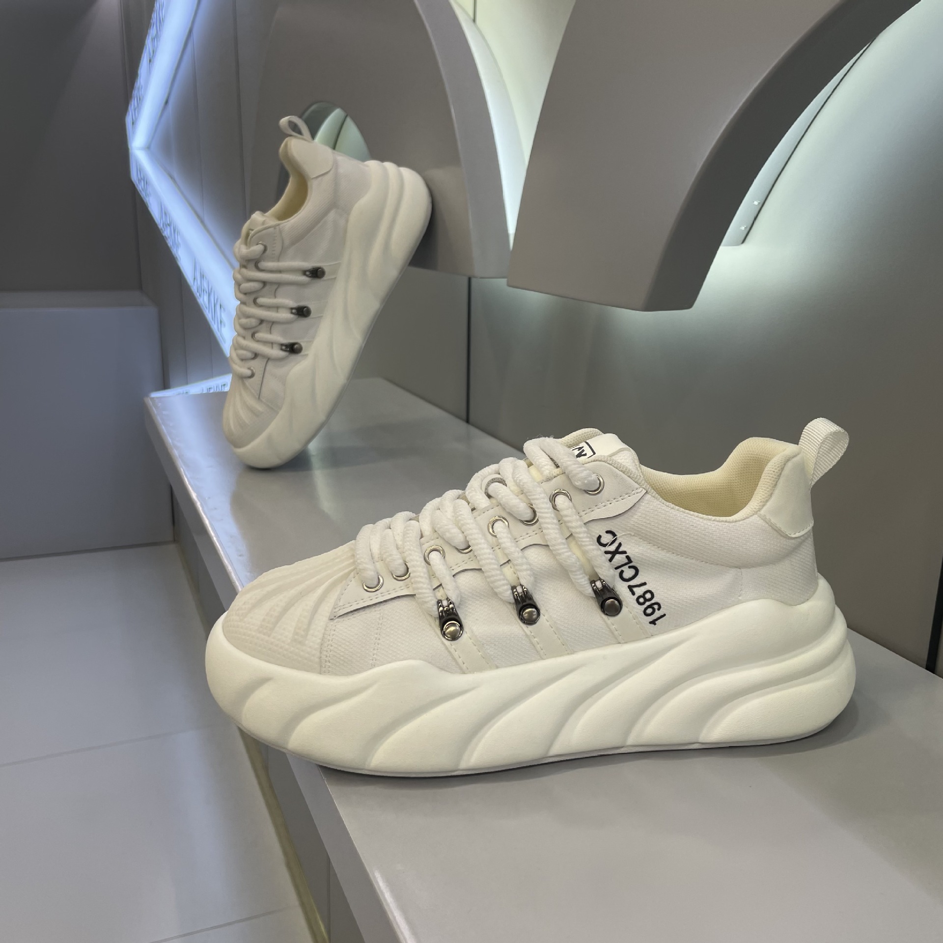 Ddmybear Fashionable Versatile Thick Soled Sports And Leisure Dad With Increased Height, Breathable Shell Head Trendy Men's Shoes Chinese Brand S
