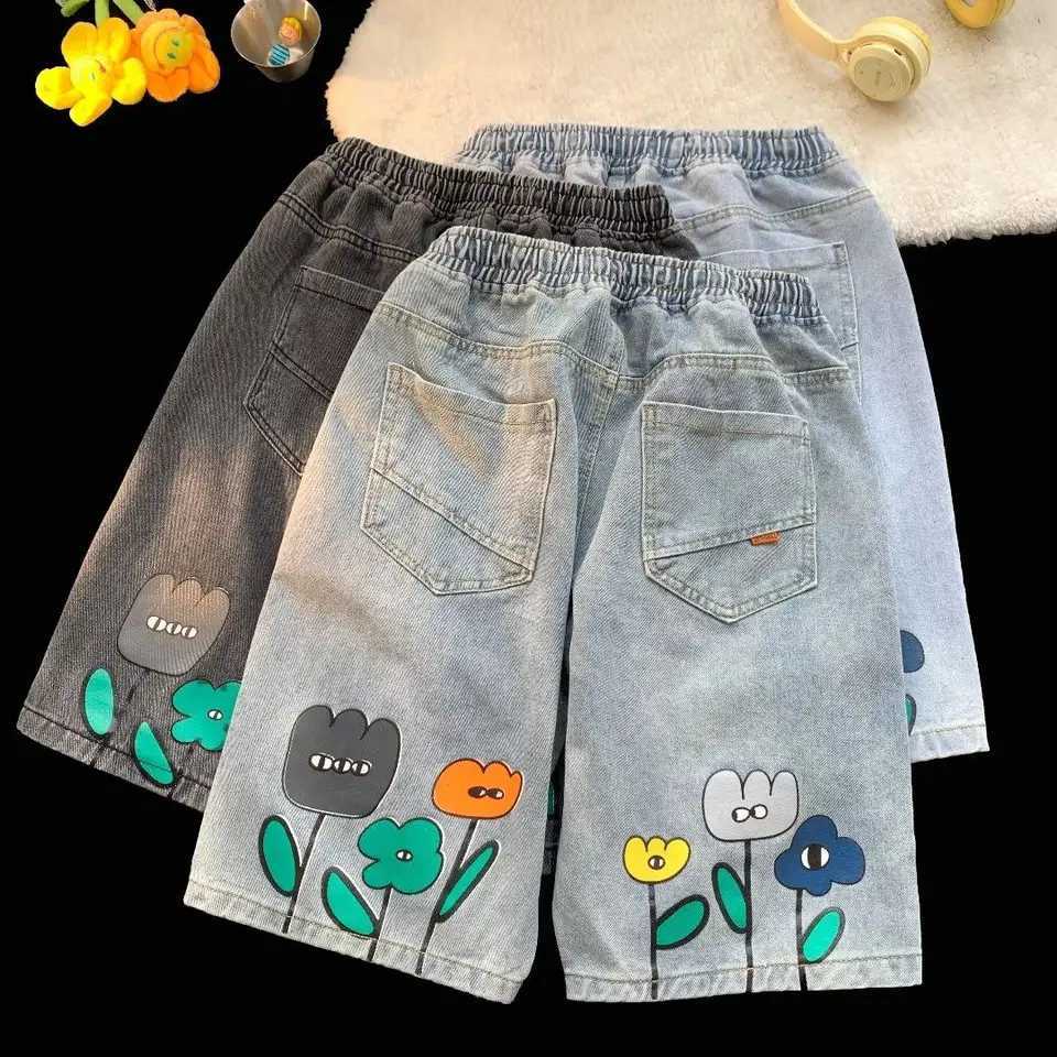 Wide-leg denim shorts mens trendy brand Korean style loose straight shorts summer American retro printed three-quarter pantsX240914