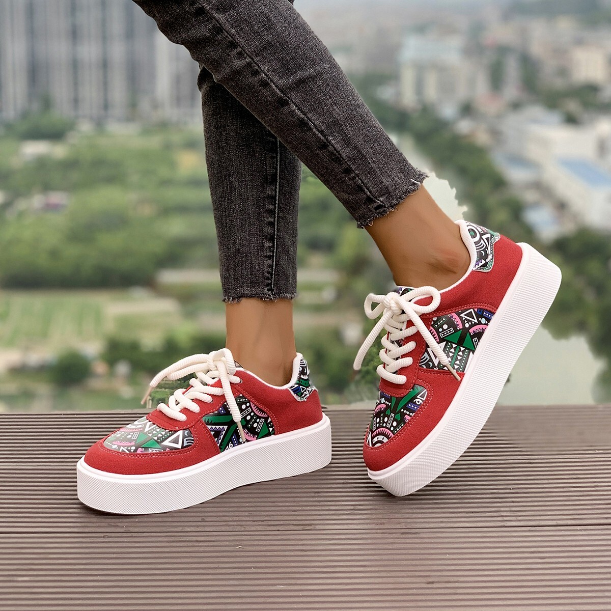 New Women Breathable All-match Skate Casual Sneaker Fashionable Lightweight Single-layer Shoes Platform Thick