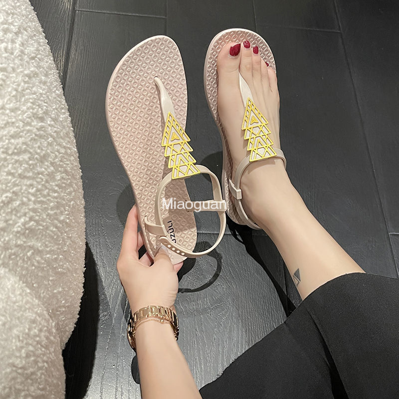 Women Sandals 2024 Summer Flat Shoes Female Bohemian Flip Flops Ladies Vacation Beach Sandales Girls Street Round head Footwear