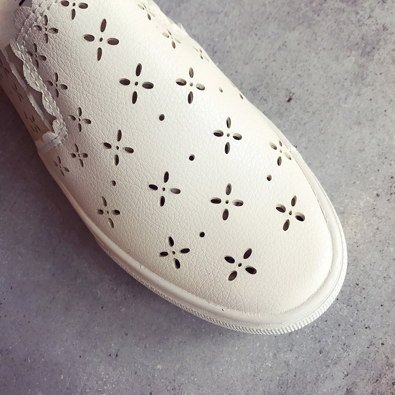 Women's White Shoes Fashion Hollow Casual Flats Breathable Comfortable Walking Vulcanized Shoes Woman Sneakers Sapatos De Mujer