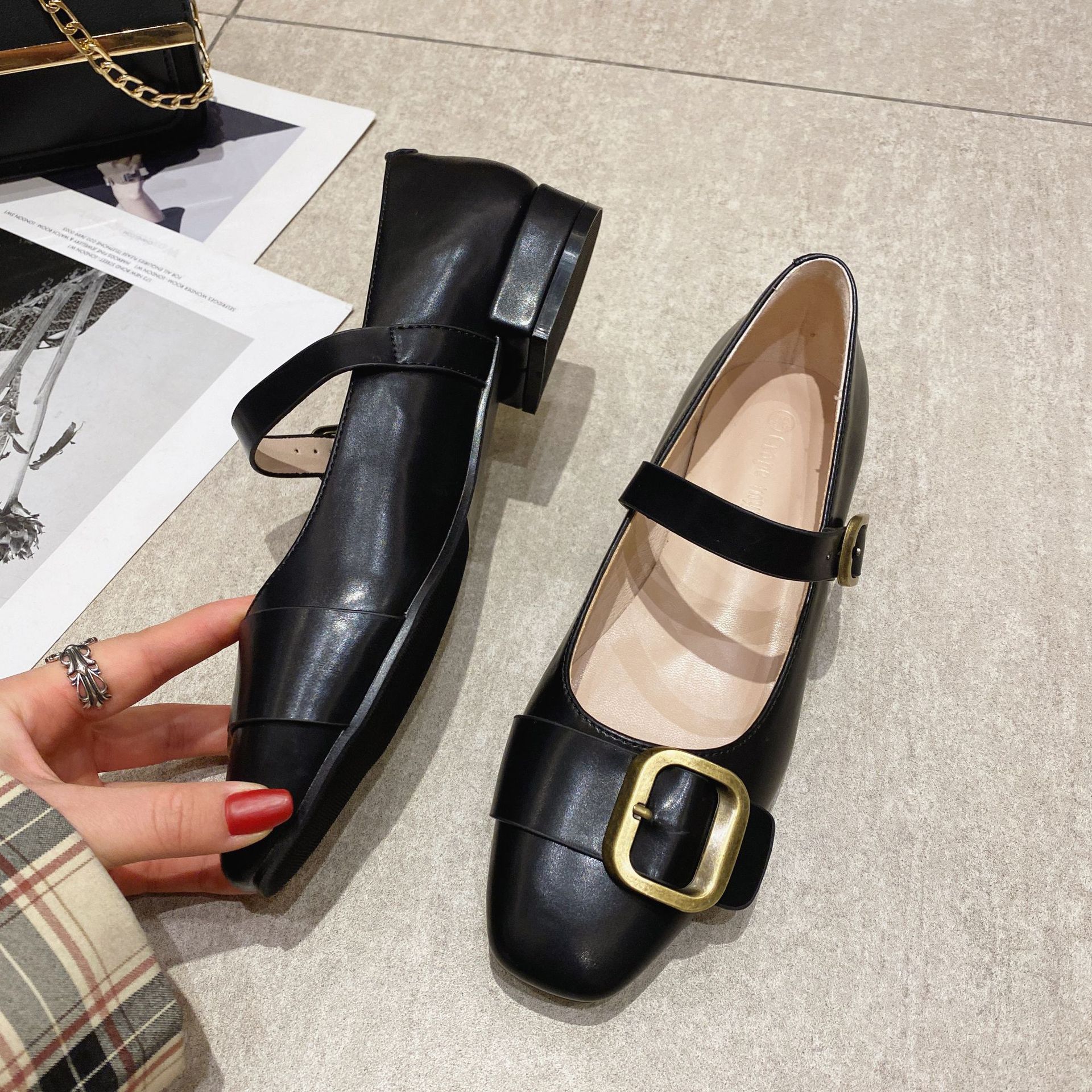 black/beige mixed color low heel leather shoes woman metal buckle mary janes retro square toe ankle belt pumps talon femme 2022