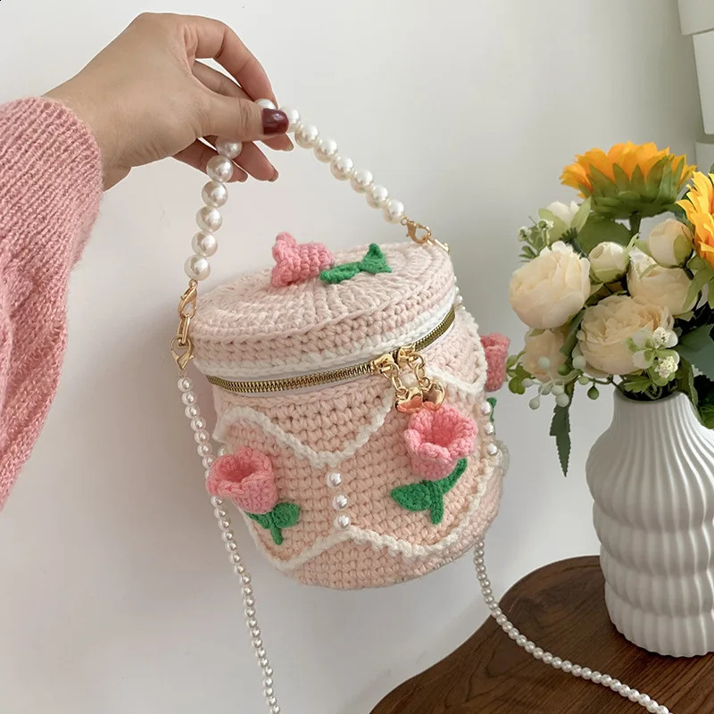 Hand woven flower crochet bag knitted bucket shape casual pearl chain shoulder cross shaped 240913