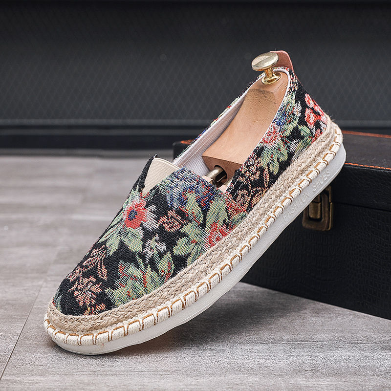 New Shoes for Men Canvas Casual Shoes Summer Trend Print Breathable Slip-on Loafers Street Cool Flat Fisherman Shoes