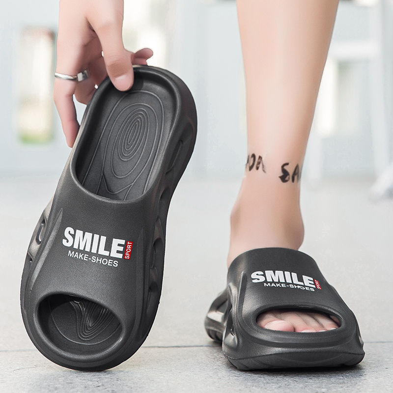 Fashion Men Slippers Indoor Outdoor Sandals Beach Soft Sole Slides Mens Casual Shoes Mens Flip-flops Home Slippers Sandals New