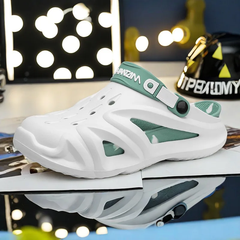 Moccasins Slippers For Home Men Designer Luxury 2024 Brand Mens Flip Flops Chessure High Quality Fashion Shoes Loafers Tennis