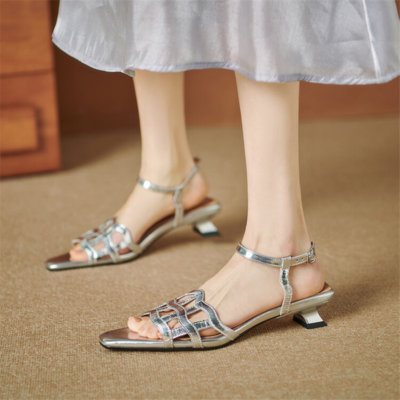 2025 new Summer New for Square Toe Sandals Fashionable Hollow Out Gladiator Women Low Heel Ladies Shoes 5e3d