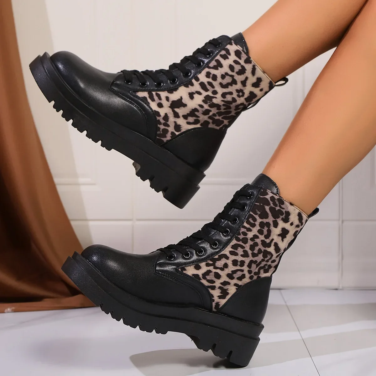 Shoes for Women 2024 Fashion Lace Up Women Boots Autumn Round Toe Leopard Print Short Chunky Heels Lace Up Plus Size Boots