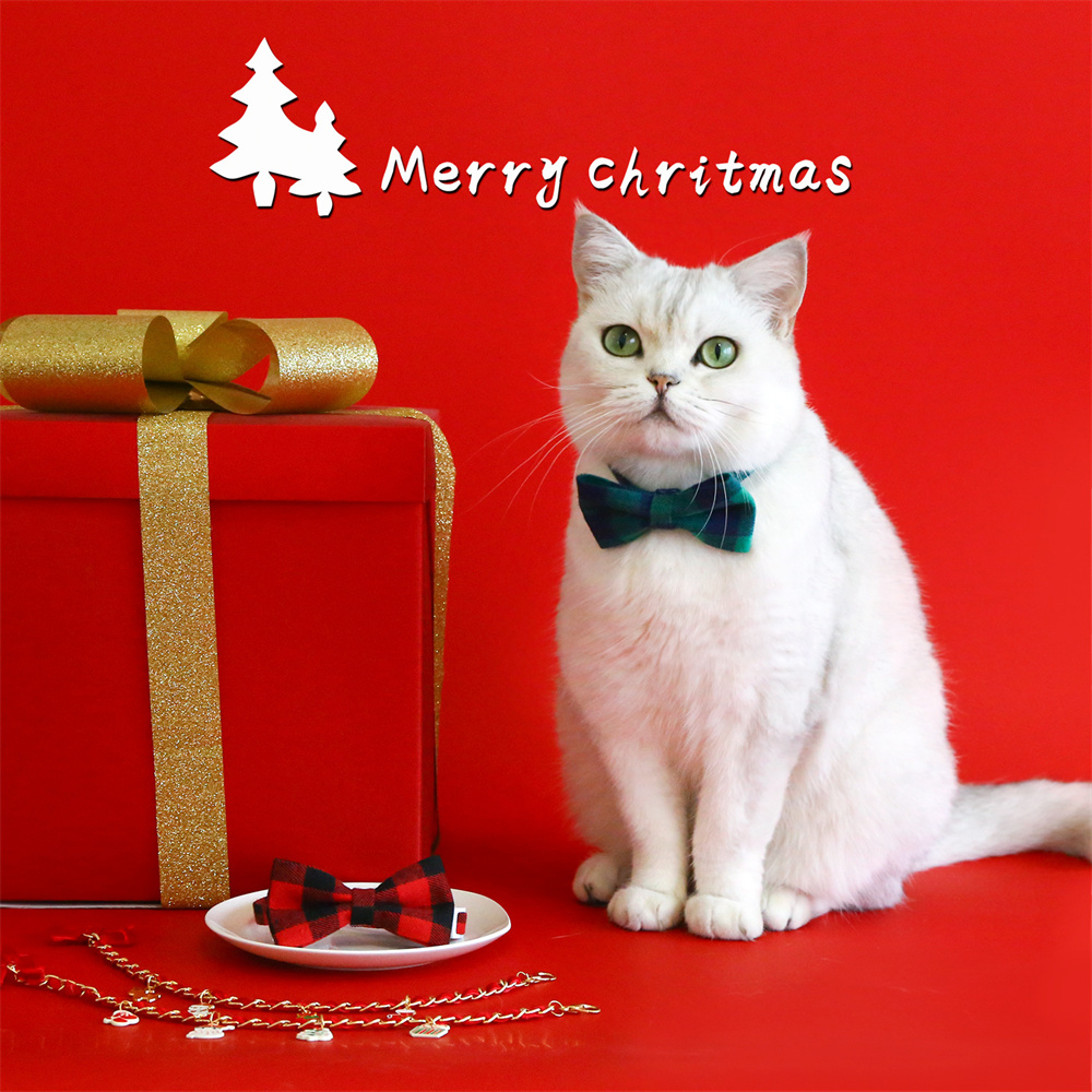 Christmas Bow Tie Pet Collar Red & Green Plaid Anti-Suffocation Adjustable Cat Collar Bow Tie Puppy Collars Necklace Accessories