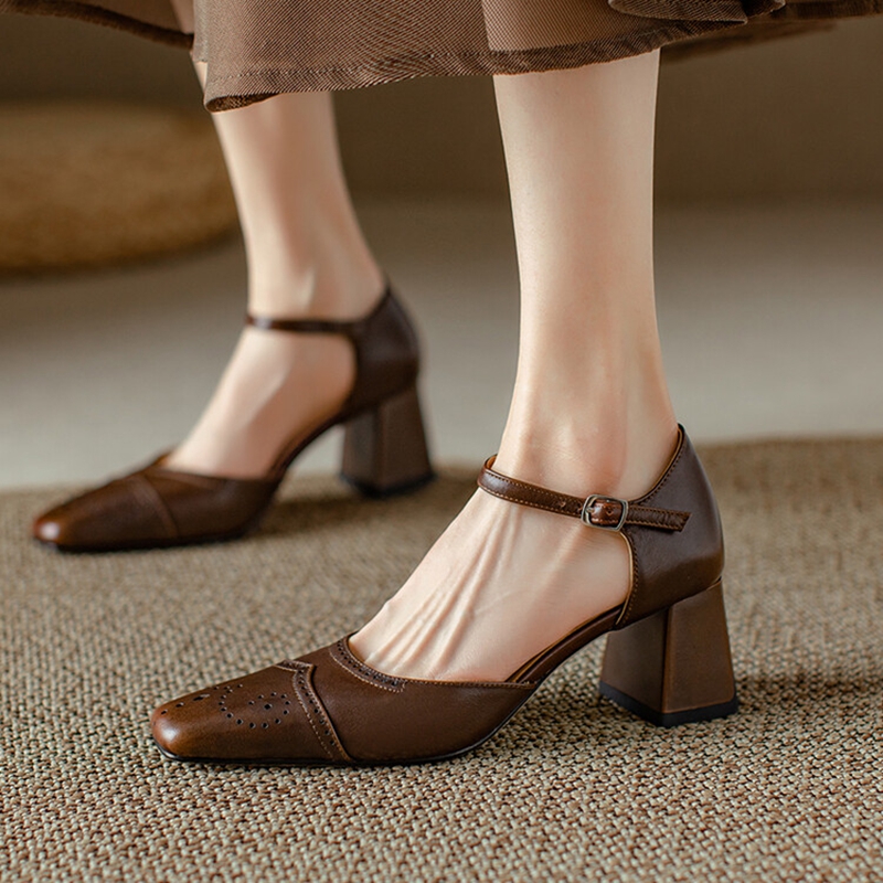Genuine Leather Women Sandals Summer Women Shoes Cover Toe Chunky Heel Shoes for Women Retro Hollow High Heels Handmade Shoes