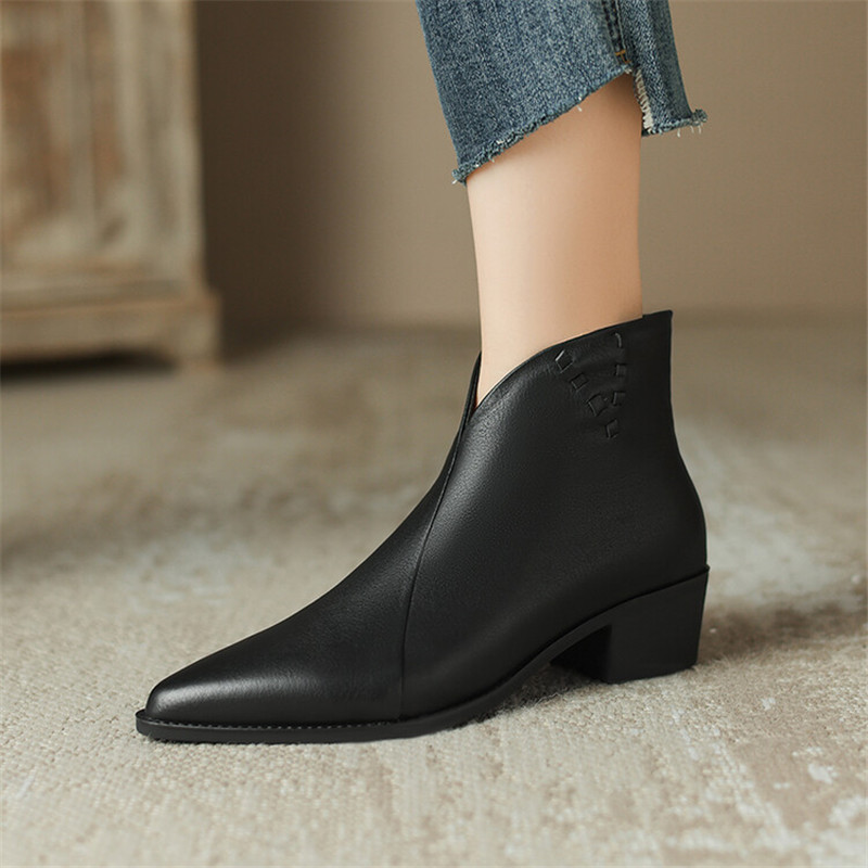 New Genuine Leather Ankle Pointed Toe Chunky Heel for Winter Fashion Short Concise Women Boots