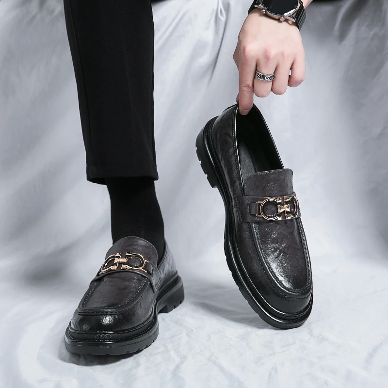 Men Business Casual Slip-On Leather Shoes Casual British Style Loafers Man Fashion Party Dress Shoes Comfy Driving Shoes 240904