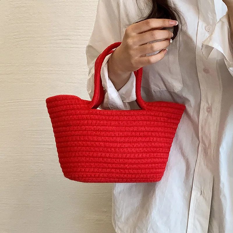 Fashion womens underwear bag shoulder retro handbag large capacity woven vegetable basket travel vacation beach 240913