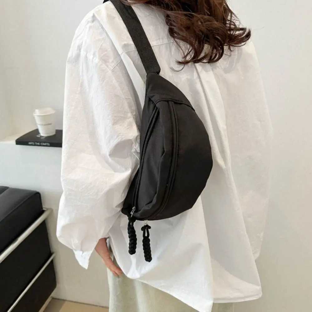 Half Moon Womens Luggage New Oxford Cloth Large Capacity Waist Bag Waterproof Multi functional Running Belt Sports Bag Z250407