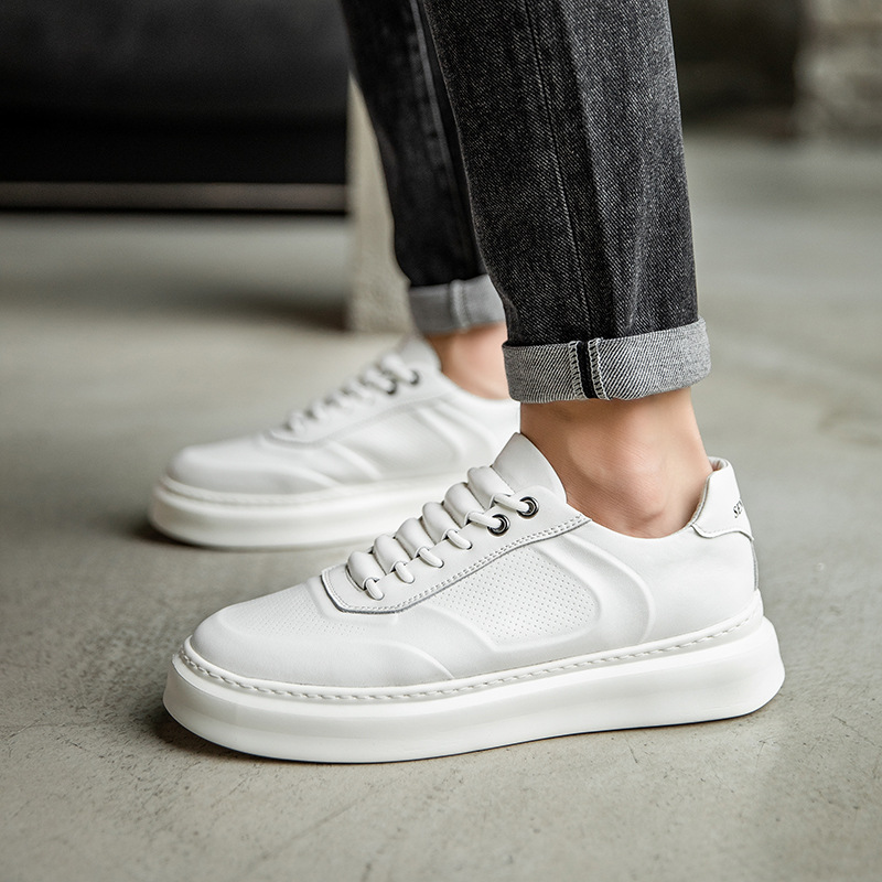 Designer 2024 for Men New Leather Casual White Breathable Flat Skateboard Shoes Street Cool Lace-up Sneaker 2789