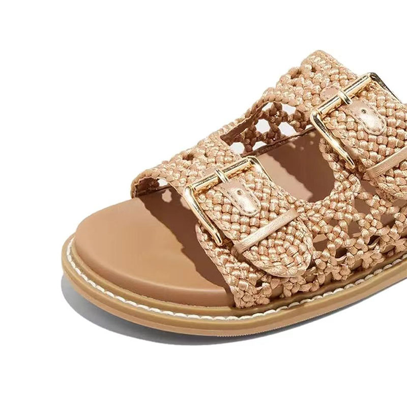Summer Thick Soled Belt Buckle Women Outdoor Slippers New Flat Bottomed Round Toe Retro Casual Commuting Beach Sandals Size35-43