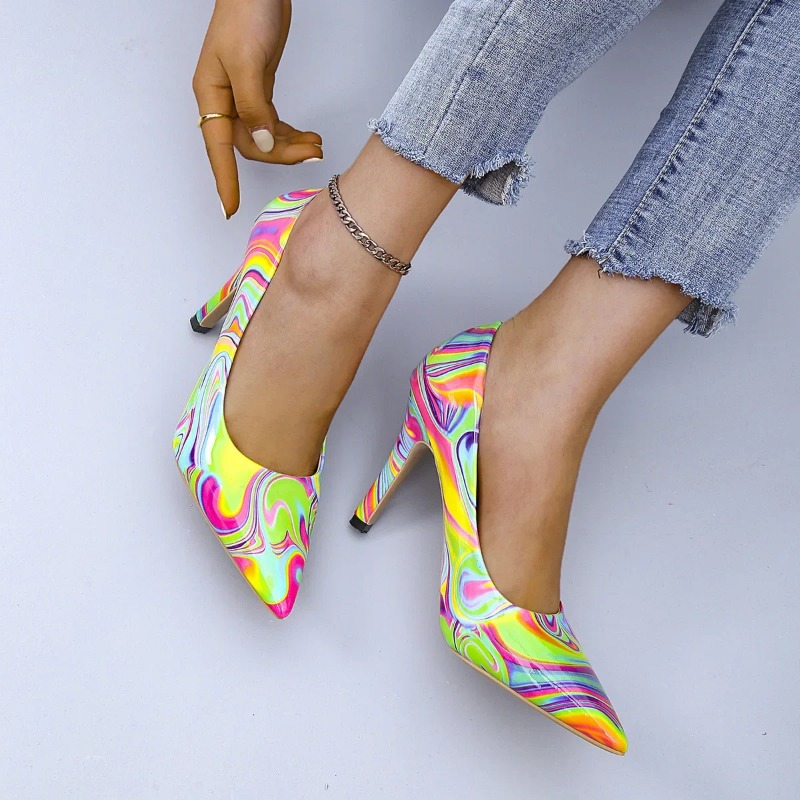 Spring 2022 and Autumn Fashion Graffiti Large Shallow Mouth Pointed Colorful Versatile Women's High Heels Single New Shoes d695