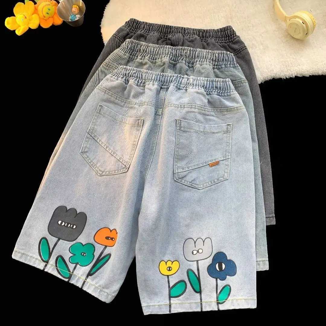 Wide-leg denim shorts mens trendy brand Korean style loose straight shorts summer American retro printed three-quarter pantsX240914