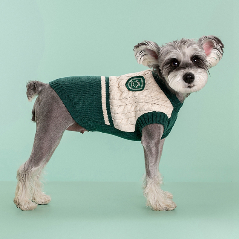 Dog Sweaters for Small Medium Dogs Winter Warm Dog Clothes College Style Knitted Pet Clothing Chihuahua Puppy Cat Sweater Vest