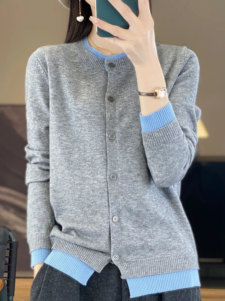 Winter Merino wool cardigan long sleeved sweater Oneck womens knitted color blocked jacket 240912