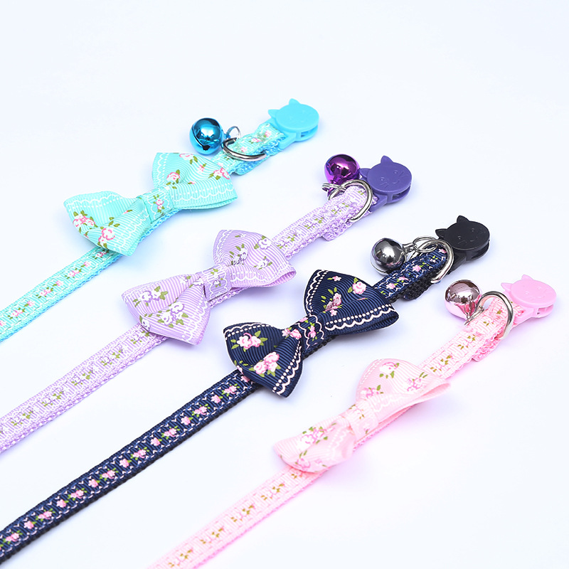 Cat Pet Collars Adjustable Pet Webbing Printed Cat Collar with Colorful Bells and Bows for Cats and Puppies Outdoor Pet Supplies