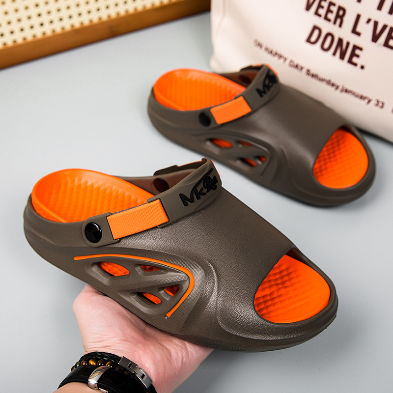 New Men's Outdoor Sandals Slippers Beach Comfortable Slides Clogs Men Casual Shoes Garden Shoes Men's Beach Sandals Slippers