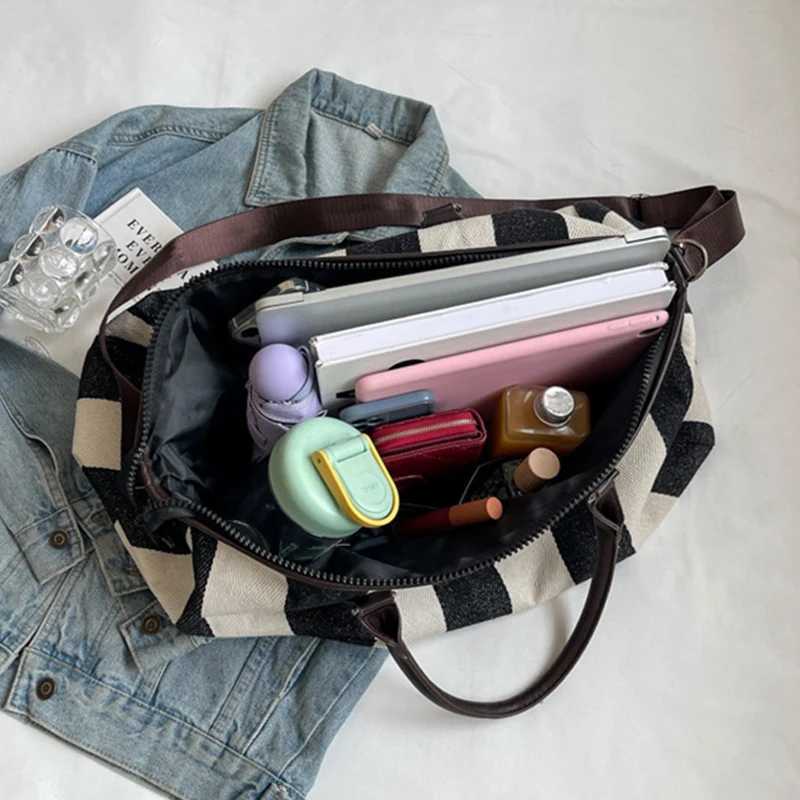 Carry on Travel Duffle Bag Stripe Canvas Outdoor Sports Gym Fitness Tote Bags for Women Large Capacity Storage Luggage Handbag 240914