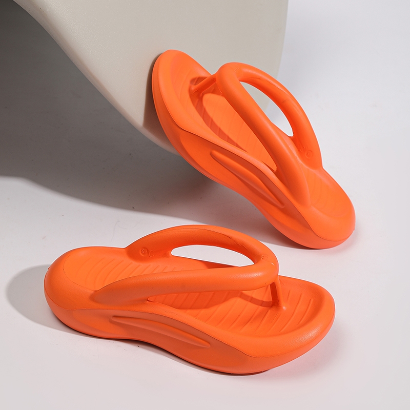 Fashion Men Women Indoor Outdoor Slippers Flip Flops Slides Beach Sandals Men Thick Soft Sole Home Slippers Men Casual Shoes