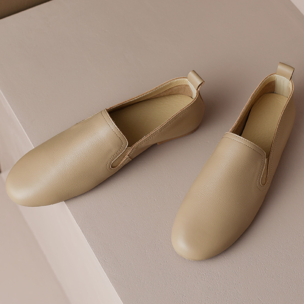 Women's Leather Slip-On Flats: Comfy Moccasins for Casual Wear 4 b2272