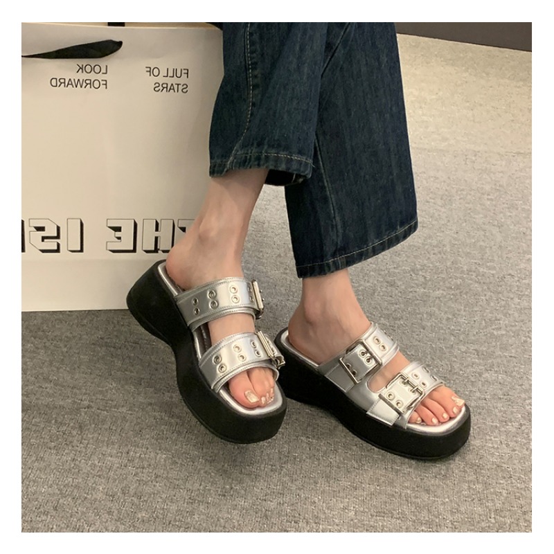 Flat Shoes Female Ladies' Slippers Platform Summer Clogs Woman Heeled Mules Luxury Slides Beach High Designer Soft Sandals