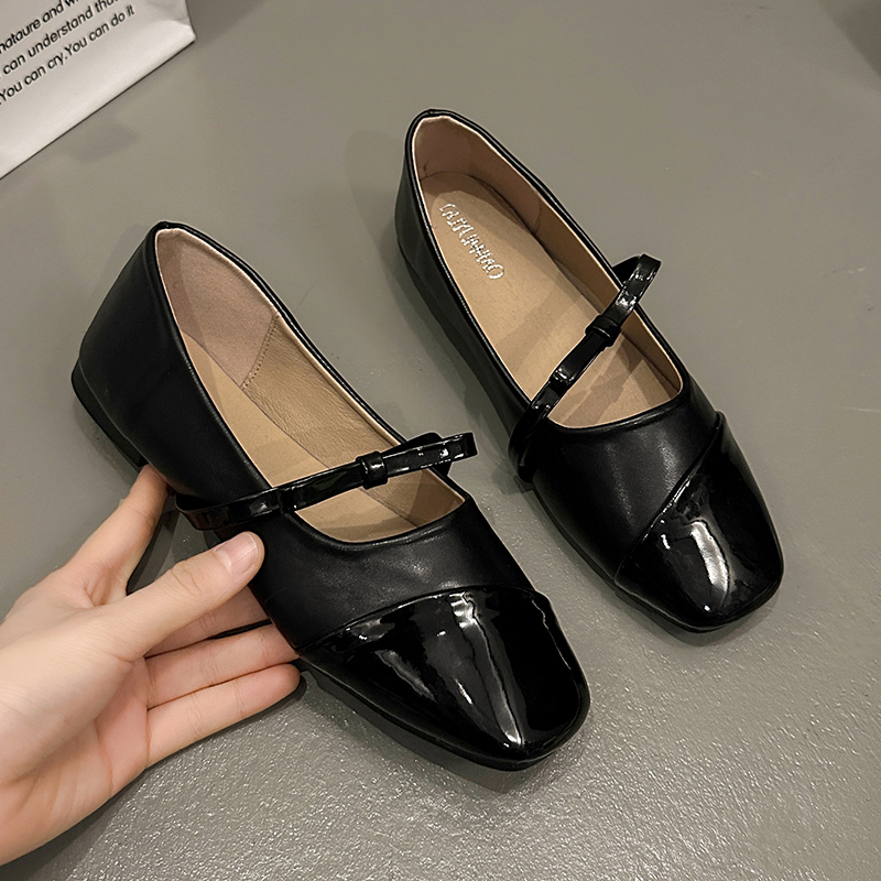 French Shallow Mouth Single Shoes Women 2024 Spring and Autumn New Late Flat Shoes Square Head Black Mary Jane Shoes