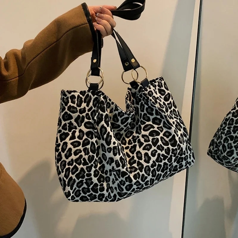 Fashion Tote Bags Shopping and Travel Canvas Bags Women Handbags Large Capacity Leopard Shoulder Bags y240909