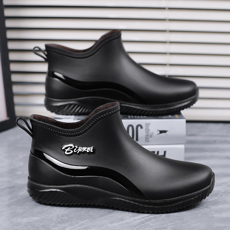 Brand Mens Rain Boots Chef Shoes Fishing Shoes Casual Waterproof Comfortable Shoes Trend Non-slip Strong Wear-resistant Boots