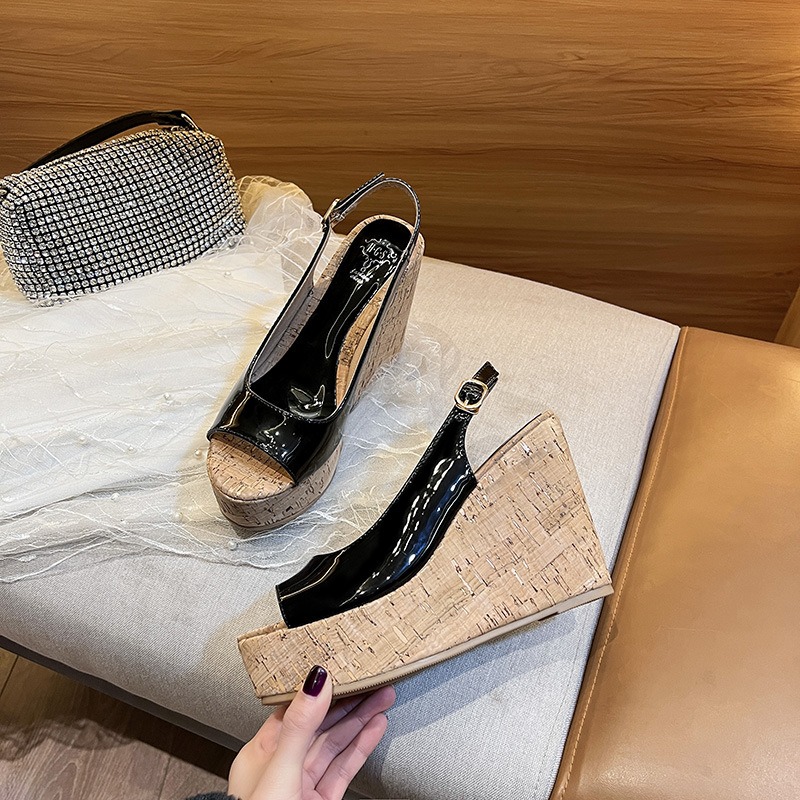 2026 New Summer Wedge Sandals for Women Peep Toe Platform Espadrille Slides Comfortable Casual Beach Shoes Waterproof Muffin Shoes
