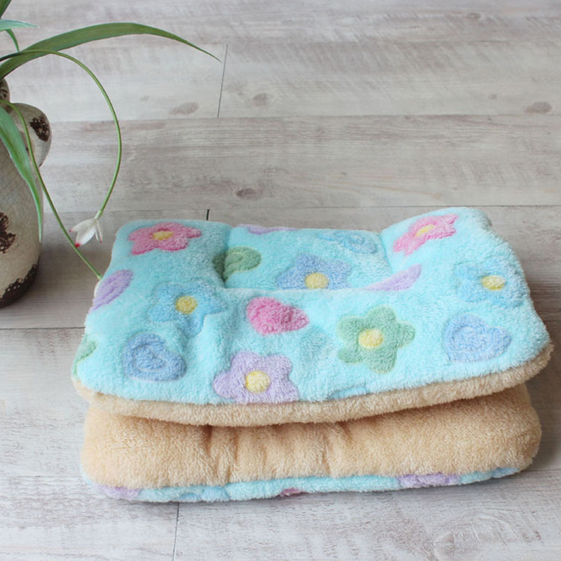 Flannel Colorful Small Animals Nest Small Pet Nest Winter Rabbit Guinea Pig Nest Mat Thick Hamster Pad Washable Warm Blanket