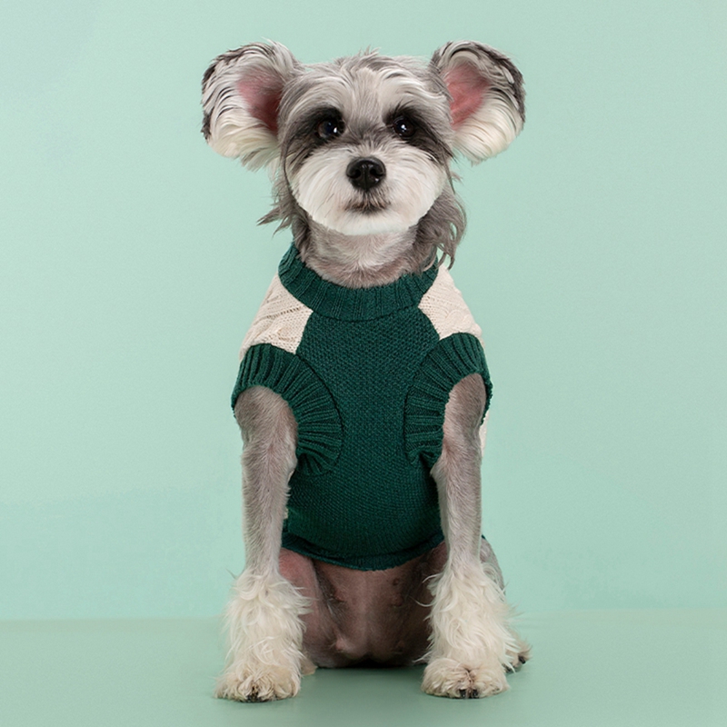 Dog Sweaters for Small Medium Dogs Winter Warm Dog Clothes College Style Knitted Pet Clothing Chihuahua Puppy Cat Sweater Vest
