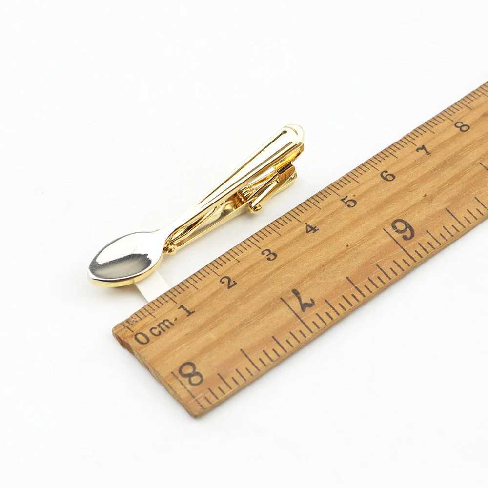 Fashion Metal Clips Tie Bar Fork Knife Spoon Clasp Chef Cook Pen Dolphin Arrow Car Plane Nacktie Holder Gift For Men AccessoryX240914