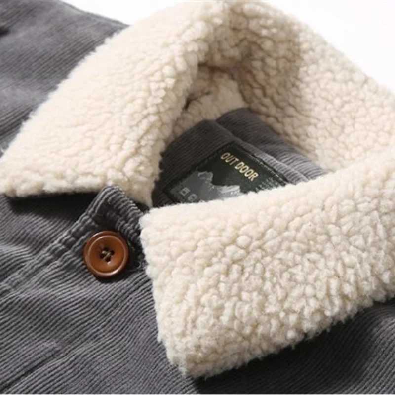 High quality 2024 mens winter velvet jacket Corduroy tool casual Parka Korean fashion solid color cotton jacket W240914