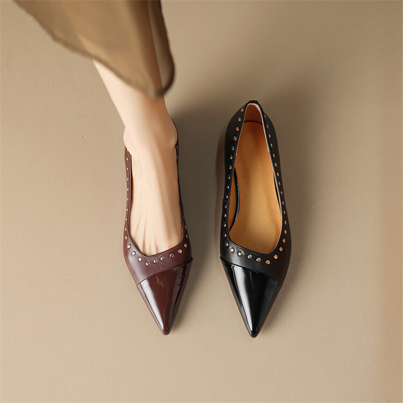 New Summer Split Leather Women Pumps Flat Shoes for Women Fashion Rivet Pointed Toe Low Heels Shoes Women Zapatos De Mujer