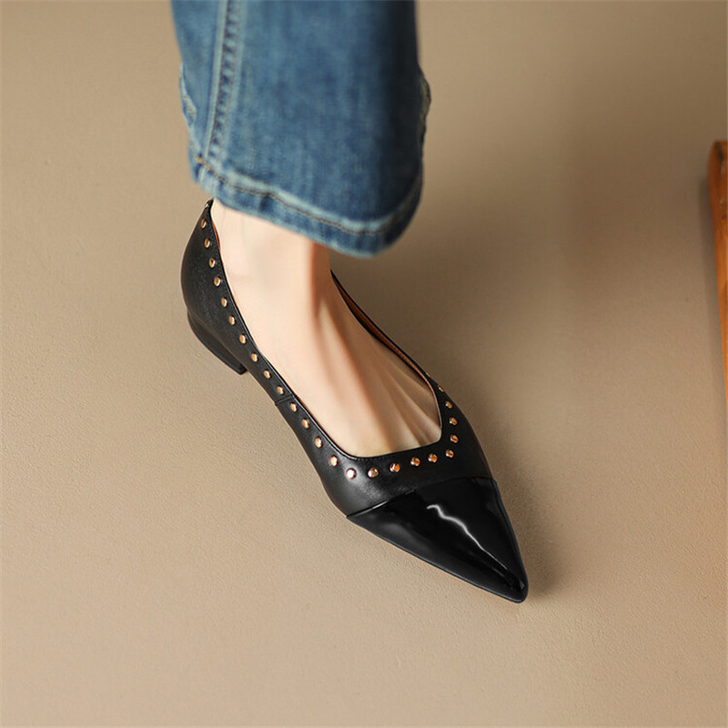 New Summer Split Leather Women Pumps Flat Shoes for Women Fashion Rivet Pointed Toe Low Heels Shoes Women Zapatos De Mujer