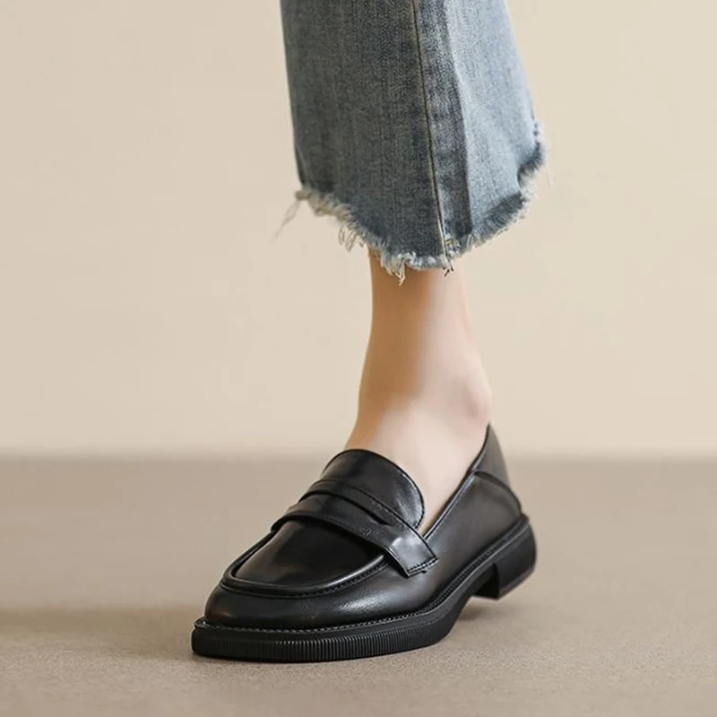 Loafers: Women's Leather Black Platform Slip-On Casual Shoes for 2024 4