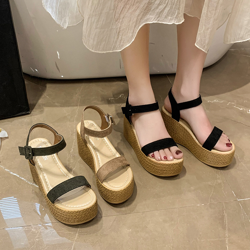 Shoes Veet 2024 Sandals Clogs Wedge Large Size Espadrilles Platform Summer Heels Muffins shoe Suit Female Beige Suede New Big 27d4