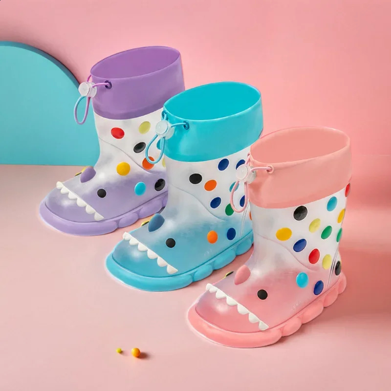 Childrens transparent rain boots baby boys and girls PVC outdoor cartoon shark childrens waterproof shoes water boots girls 240913