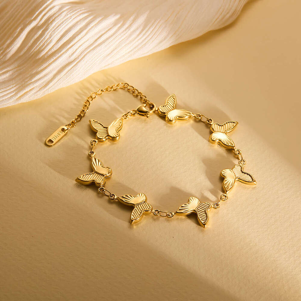 Luxury Designer jewelry For Women Simple Butterfly Versatile Light Luxury Premium Bracelet Electroplating High Color Preserving Non fading Bracelet Je